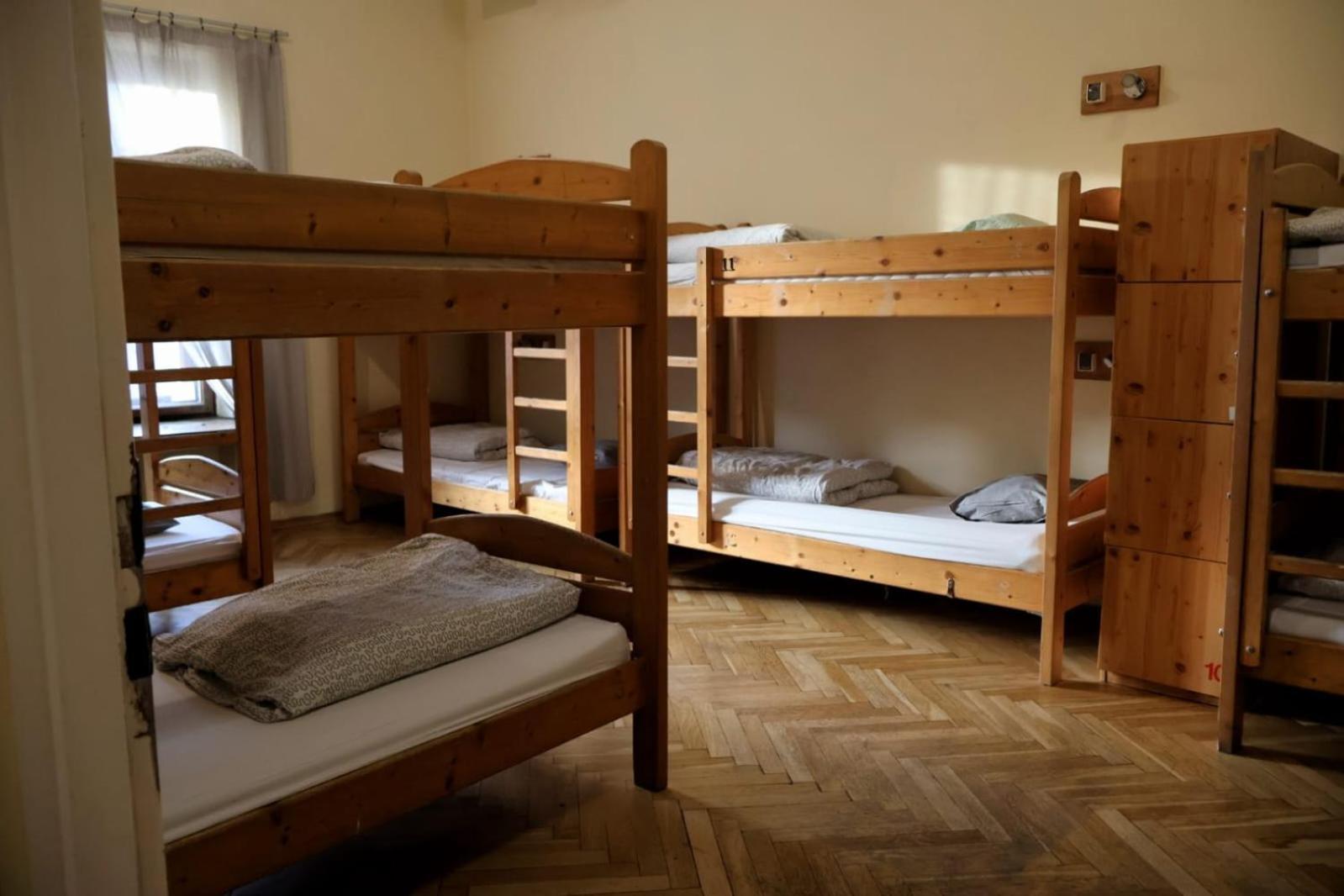 50 People Apartment Krakow Dış mekan fotoğraf